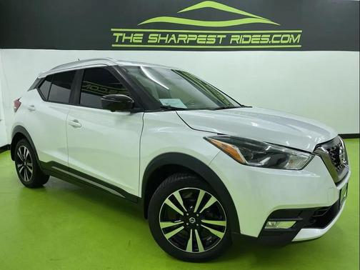 2019 Nissan Kicks SR