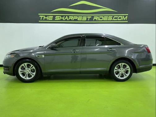 2017 Ford Taurus SEL
