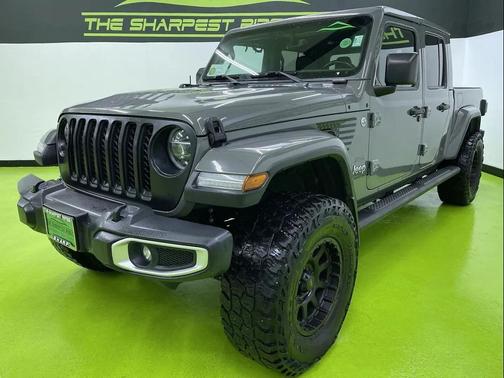 2020 Jeep Gladiator Overland