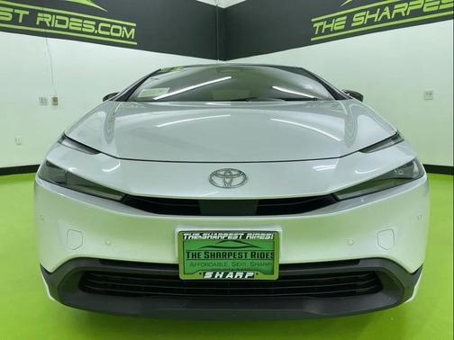 2023 Toyota Prius LE