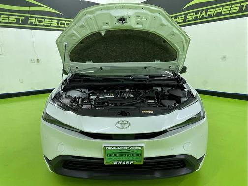 2023 Toyota Prius LE