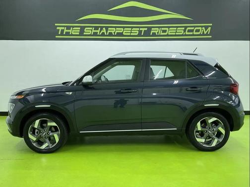 2024 Hyundai VENUE Limited