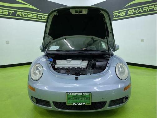 2010 Volkswagen New Beetle 2.5L