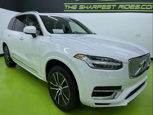 2022 Volvo XC90 Recharge Plug-In Hybrid T8 Inscription Expression 7 Passenger