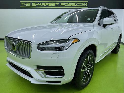 2022 Volvo XC90 Recharge Plug-In Hybrid T8 Inscription Expression 7 Passenger