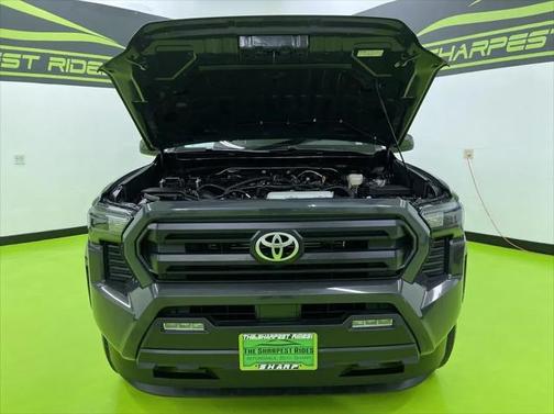 2024 Toyota Tacoma SR5