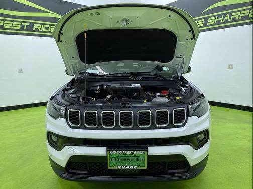 2025 Jeep Compass Latitude