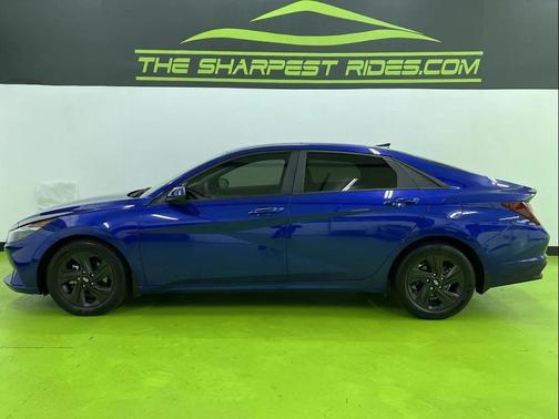 Blue 2022 Hyundai ELANTRA SEL