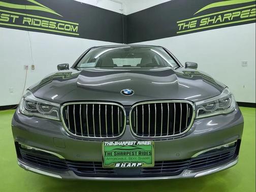 2016 BMW 750 i xDrive