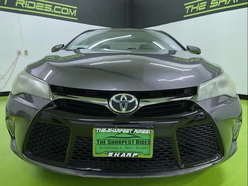 2016 Toyota Camry XSE