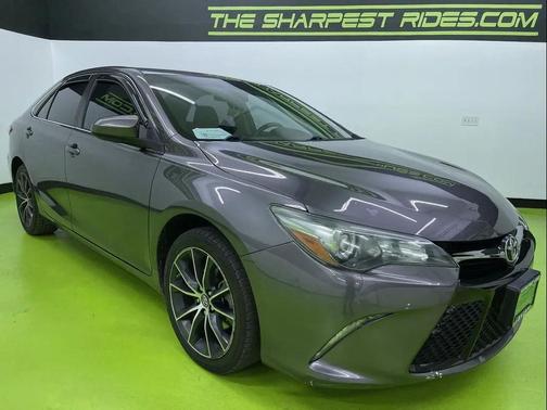 2016 Toyota Camry XSE