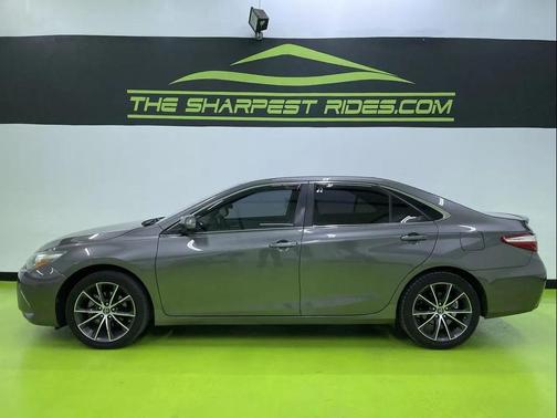 2016 Toyota Camry XSE