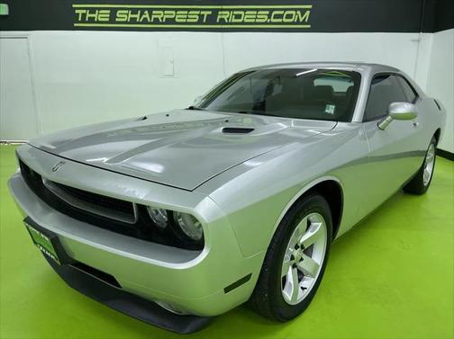 2010 Dodge Challenger SE