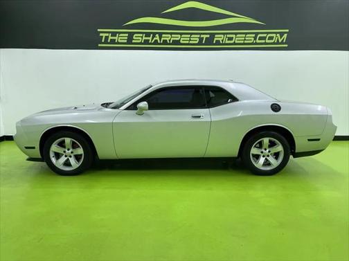 2010 Dodge Challenger SE