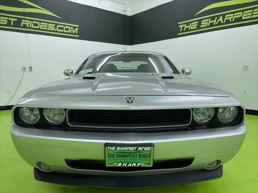 2010 Dodge Challenger SE