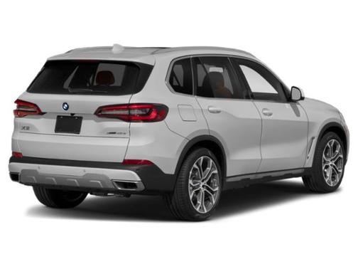 White 2021 BMW X5 PHEV xDrive45e