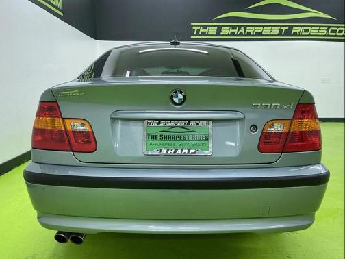 2004 BMW 330 330xi