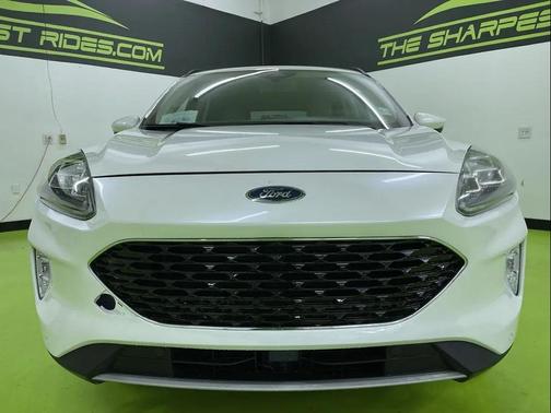 2020 Ford Escape Titanium