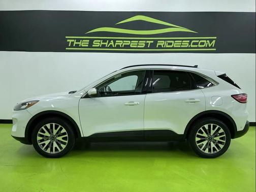 2020 Ford Escape Titanium