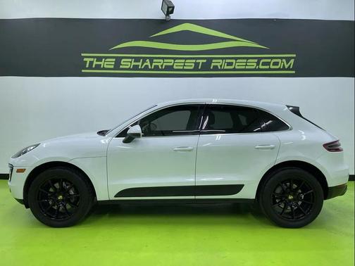 2017 Porsche Macan S
