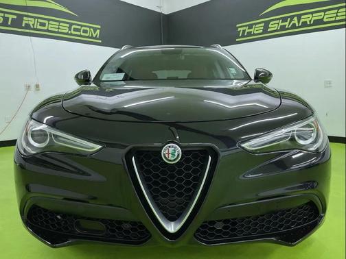 2018 Alfa Romeo Stelvio Base