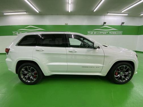 Photo 5 of 21 of 2014 Jeep Grand Cherokee SRT