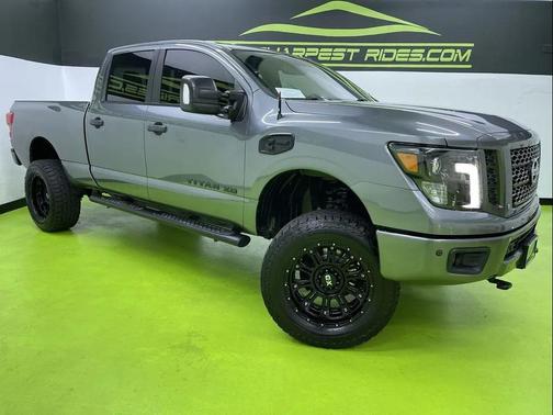 2018 Nissan Titan XD SV