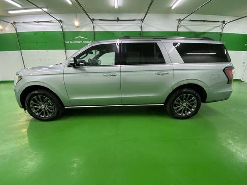 Photo 3 of 21 of 2020 Ford Expedition Max Limited