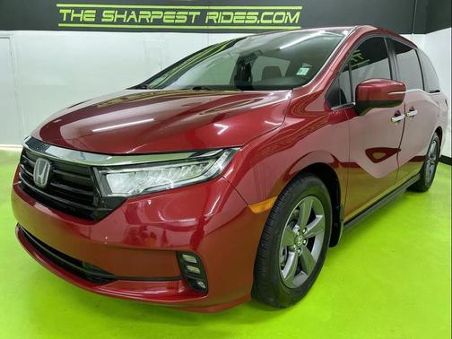 Red 2022 Honda Odyssey EX-L