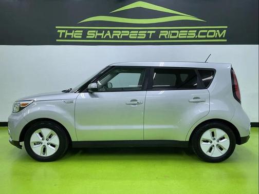 2016 Kia Soul EV +