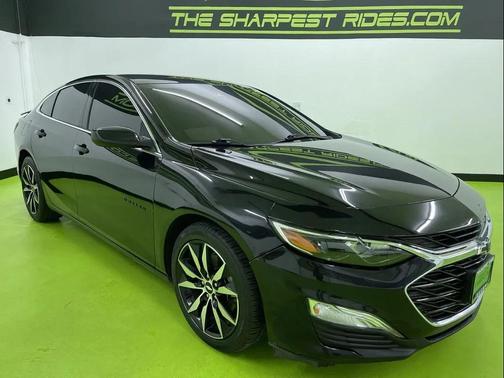 2021 Chevrolet Malibu FWD RS