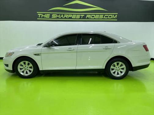 2012 Ford Taurus SE