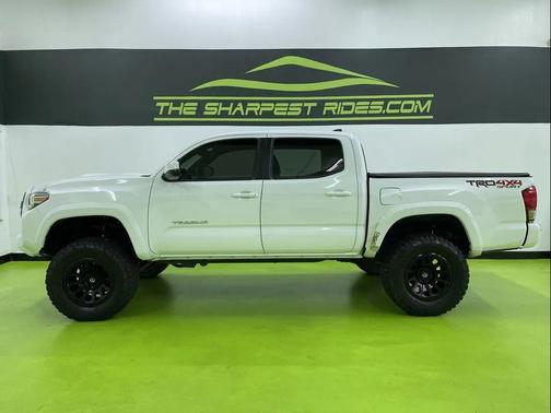 2016 Toyota Tacoma TRD Sport