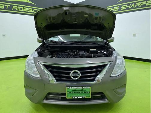 2017 Nissan Versa 1.6 SV