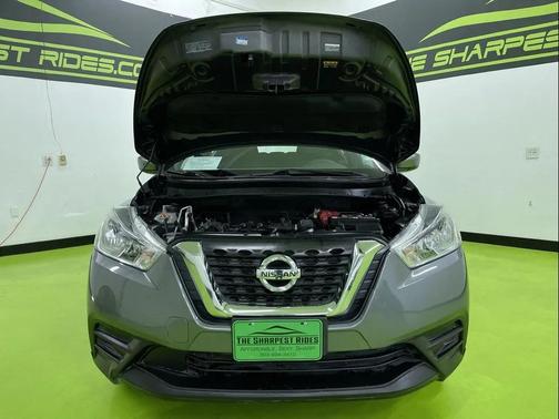 2018 Nissan Kicks SV
