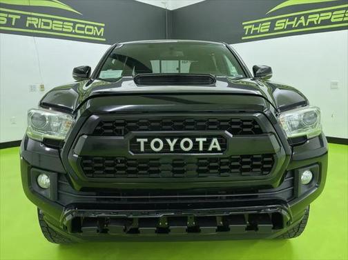2016 Toyota Tacoma TRD Sport