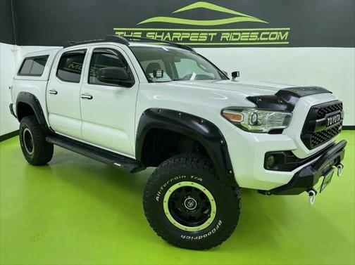 2017 Toyota Tacoma SR5