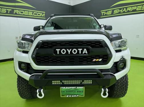 2017 Toyota Tacoma SR5