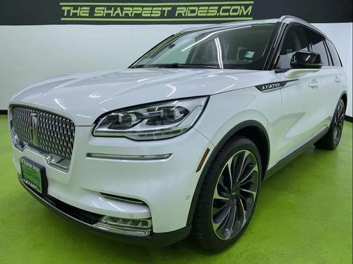 White 2020 Lincoln Aviator Reserve AWD