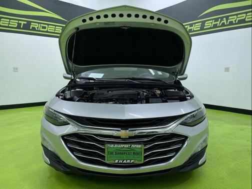 2022 Chevrolet Malibu FWD LT