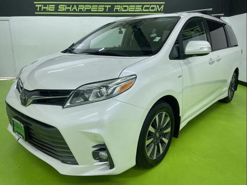 2019 Toyota Sienna Limited Premium