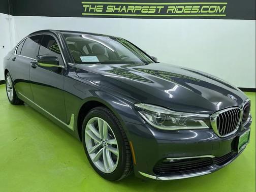 2016 BMW 750 i xDrive
