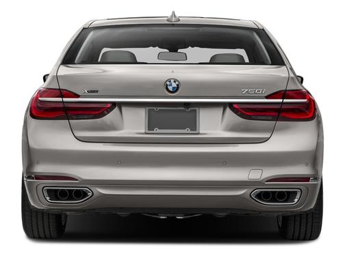 2016 BMW 750 i xDrive