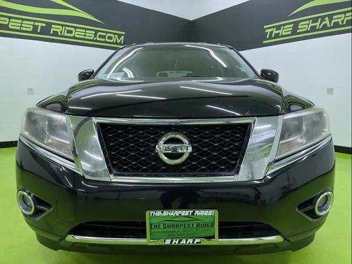 2016 Nissan Pathfinder SV