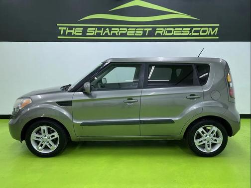 2011 Kia Soul +