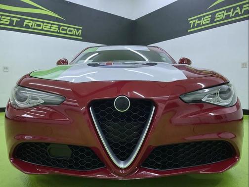 2017 Alfa Romeo Giulia Base