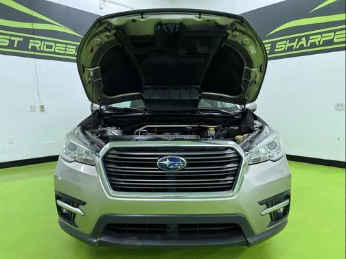 Gray 2019 Subaru Ascent Premium 8-Passenger