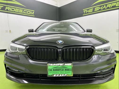 Gray 2018 BMW 530 xDrive