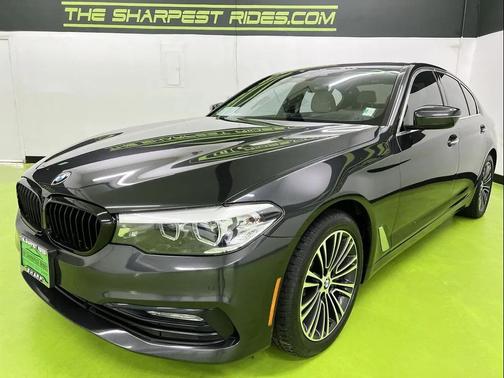 Gray 2018 BMW 530 xDrive
