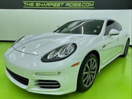 White 2015 Porsche Panamera 4S